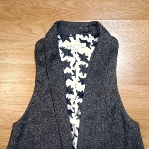 Heathered Gray Stylish/Classy Sleeveless Vest